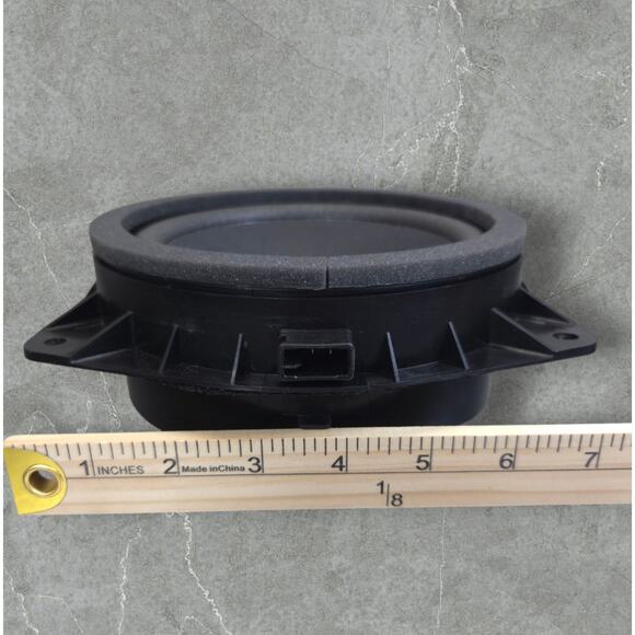 2015-2021 TOYOTA TUNDRA OEM Rear LEFT/RIGHT DOOR Speaker Assembly Radio Single‎ - Picture 3 of 6